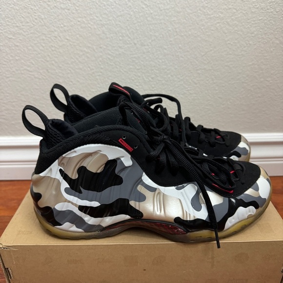 Nike Air Foamposite One Fighter Jet Size 9.5 - Picture 3 of 7